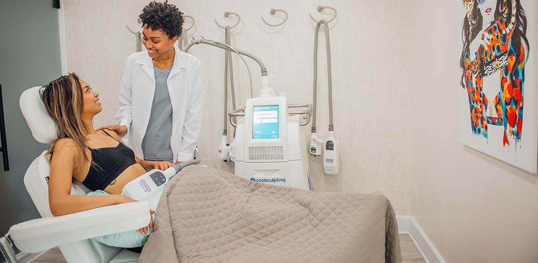 Coolsculpting treatment at Skinly Aesthetics